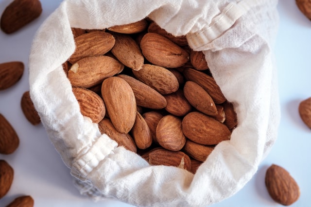 are almonds high in histamine